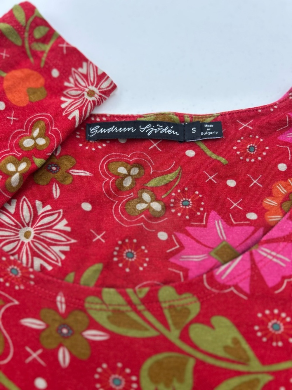 Gudrun Sjoden Red Floral Long Sleeve Top - Picture 2 of 9